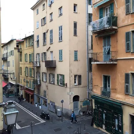 Angle Droit- Loft Et Atypique, Climatisation, Vieux-nice