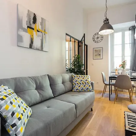 Angle Droit- Loft Et Atypique, Climatisation, Vieux-nice Nice