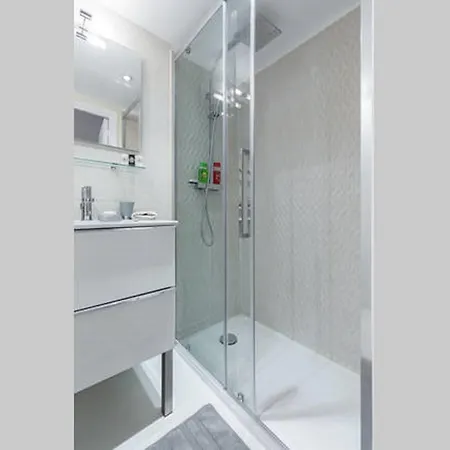 Angle Droit- Loft Et Atypique, Climatisation, Vieux-nice Apartamento *