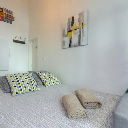 Angle Droit- Loft Et Atypique, Climatisation, Vieux-nice