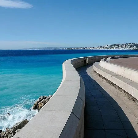 Apartment Angle Droit- Loft Et Atypique, Climatisation, Vieux-nice *