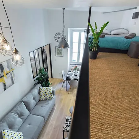 Angle Droit- Loft Et Atypique, Climatisation, Vieux-nice Appartamento